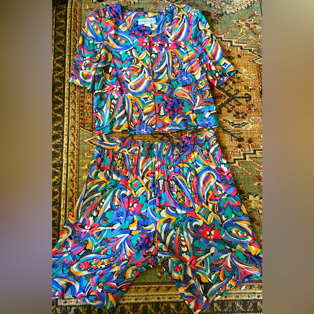 Vintage 80s 90s Norton McNaughton matching paisley floral  shirt and shorts set